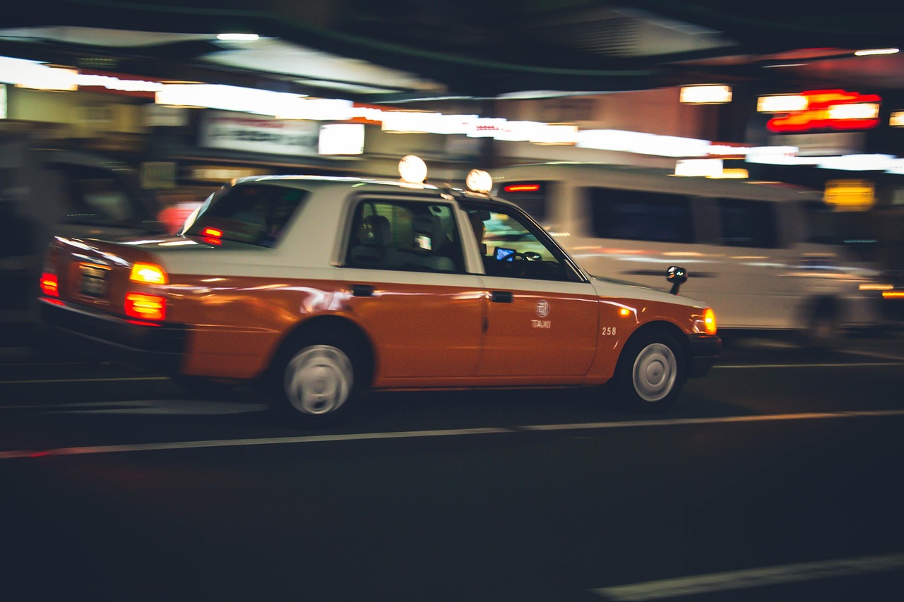 fast, taxi, cab, kyoto, japan, moving, motion, speeding, driving, traffic, transport, transportation, travel, service, vehicle, street, car, urban, public, tourism, passenger, automobile, driver, ride, city, light, work, order, tourist, car wallpapers, town, streaks, business, blue car, blue work, blue street, blue service